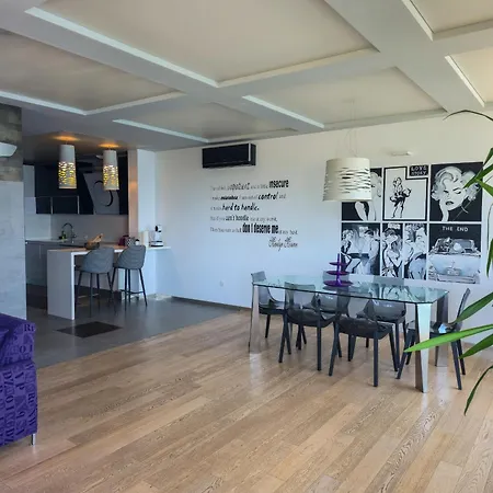 Apartament Iva *