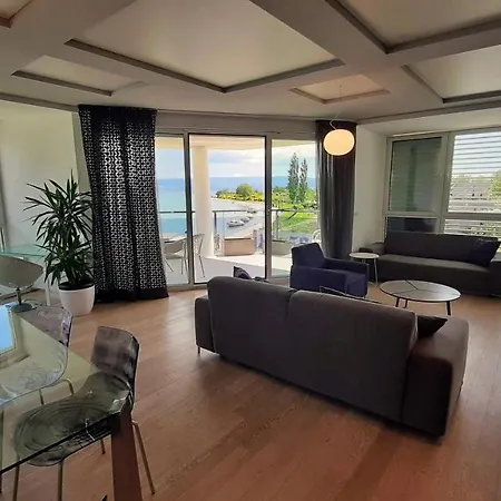 Iva Apartment
