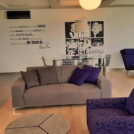 Iva Apartment Omis