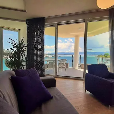 Apartment Iva Omis
